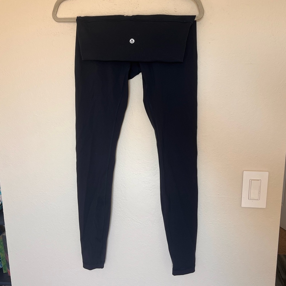 Navy Blue Lululemon Leggings 28” inseam